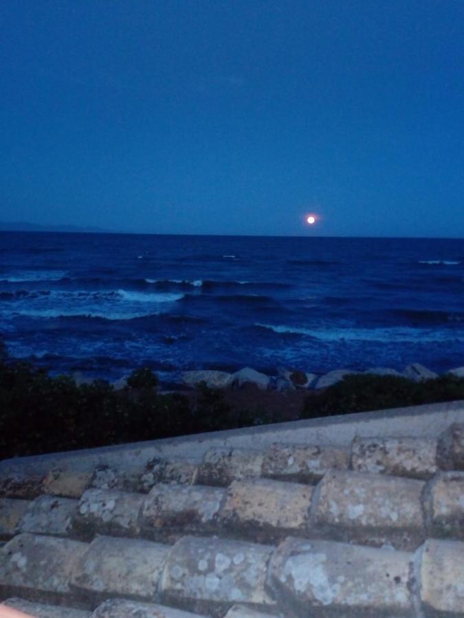Casa Bon' Aria Fronte Mare Sud Sardegna Villa La Maddalena  Екстериор снимка